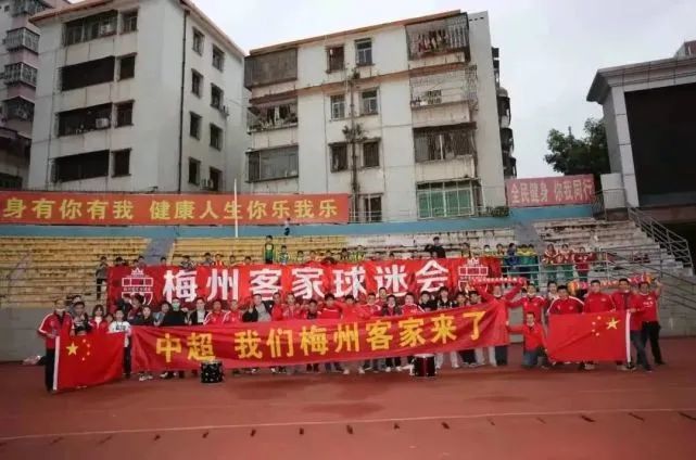 20岁幸福的派对